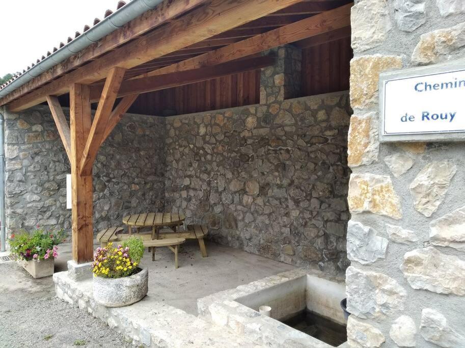 Gite La Grangette De Pauline Mercus-Garrabet Exteriör bild